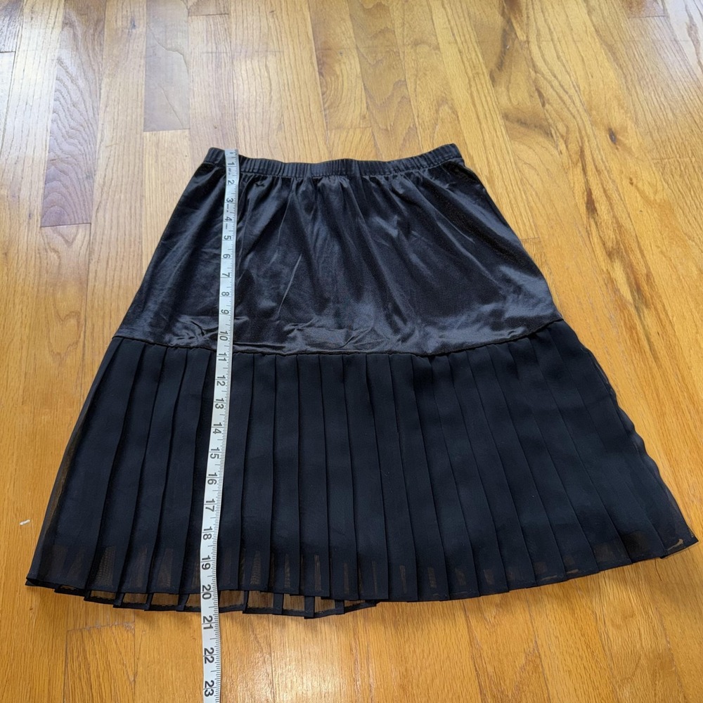 Vintage Black Pleated Slip Skirt S Elastic Waist USA Made Lingerie 80s 90s sheer - Picture 7 of 7